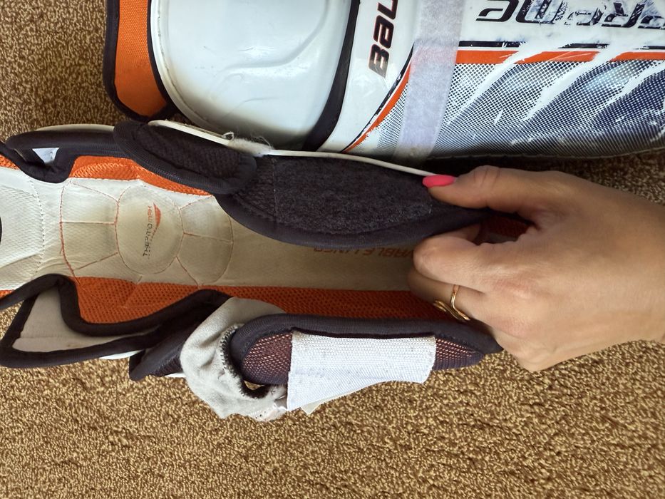 Хоккейные щитки полупроф