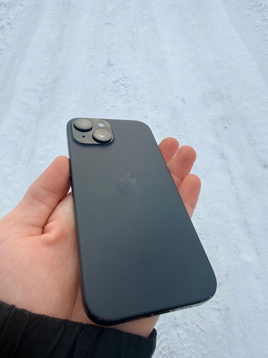 Продам айфон 15 на 128