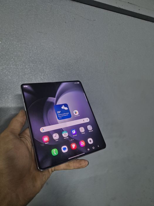 Продаю Samsung Z Fold5