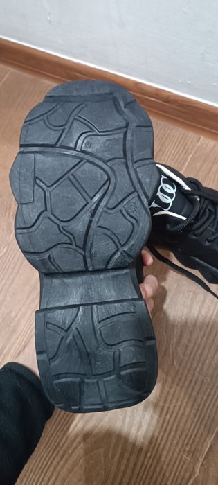 Обувь на высокой платформе