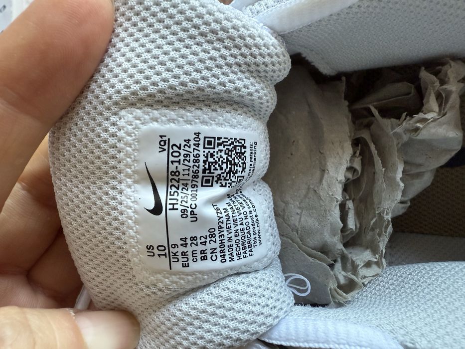 Кроссовки Nike V5RNR