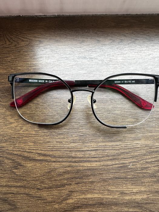 Продам брендовые очки б/у