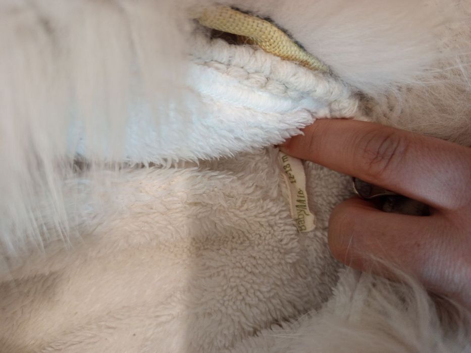 Bolalar kombinezoni sotiladi sifatli o'g'il qizgayam to'g'ri keladi