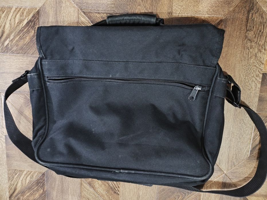 Чанта за лаптоп Black Paw 15