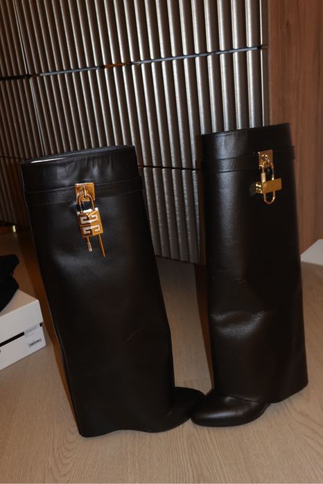 Givenchy shark lock boots black size 37 full box + receipt
