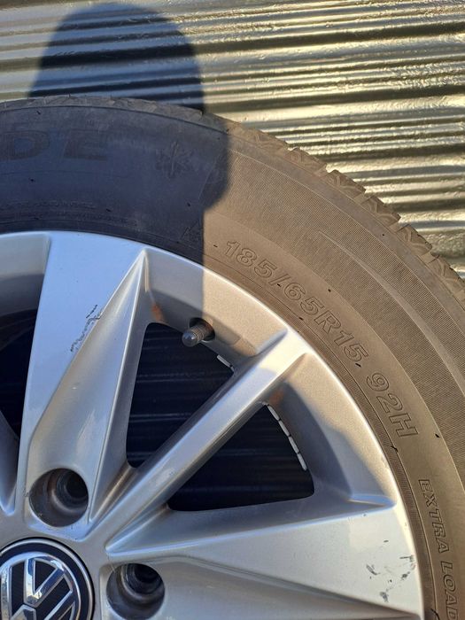 Гуми с джанти dot25