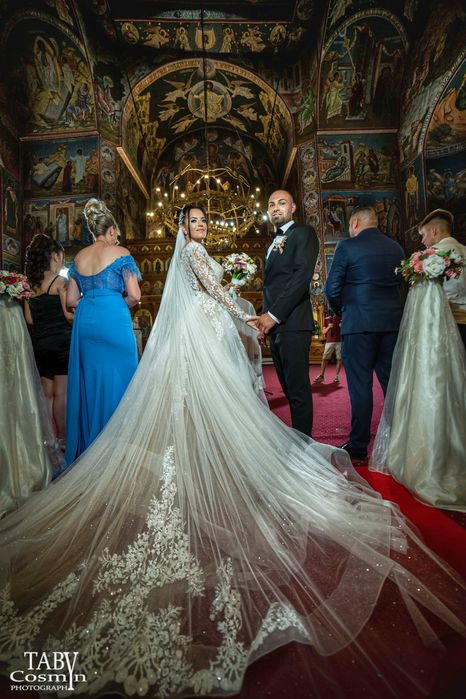 Rochie mireasa Oksana Mukha