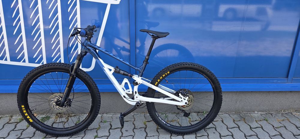 Polygon Siskiu D7