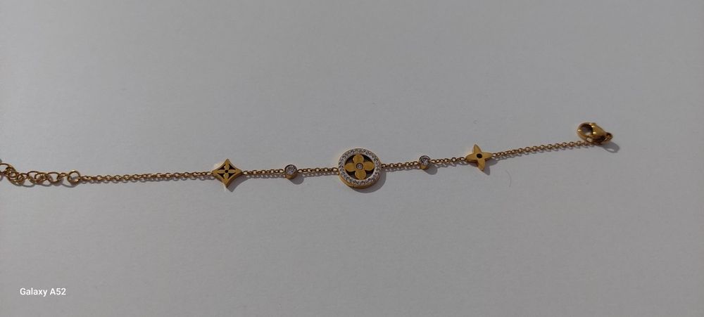 Браслет для рук тонки