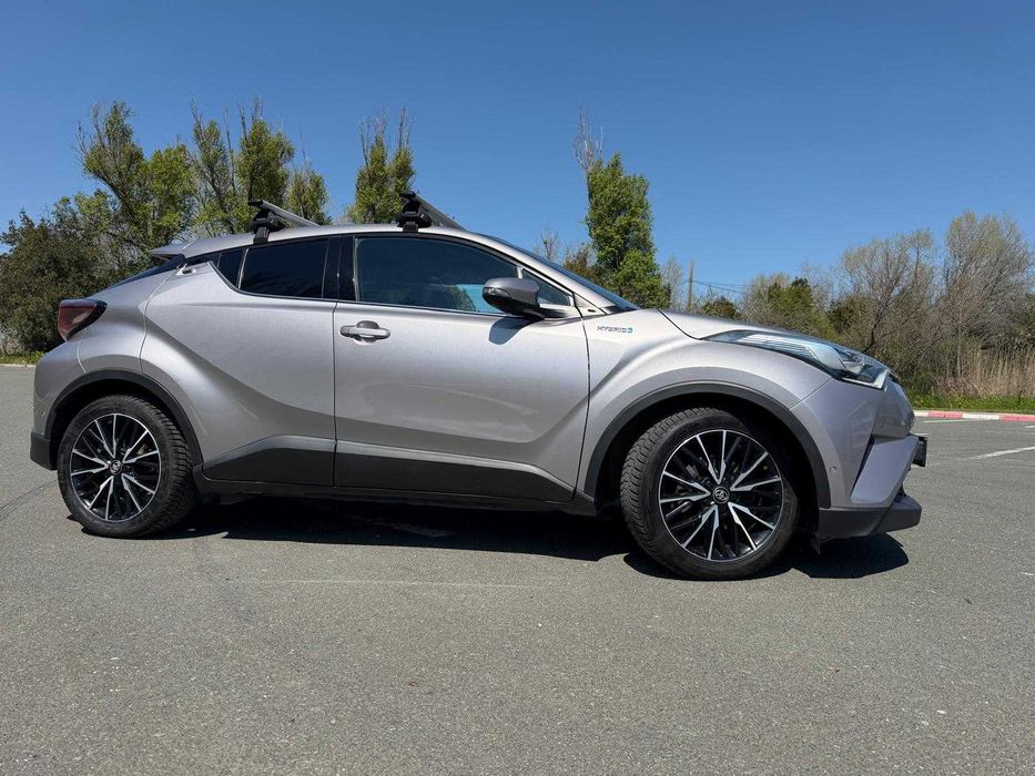Toyota C-HR 1.8 Hybrid editie C-LASSY