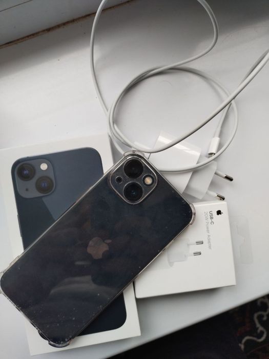 Айфон 13 сатылады