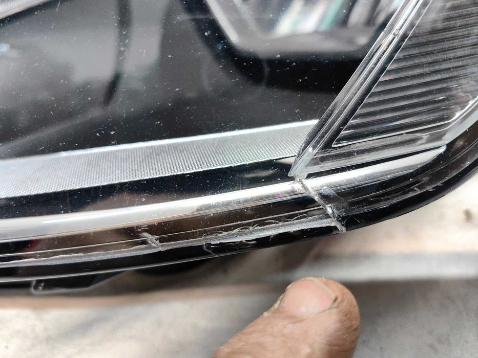 Оригинален фар Vw Golf 7