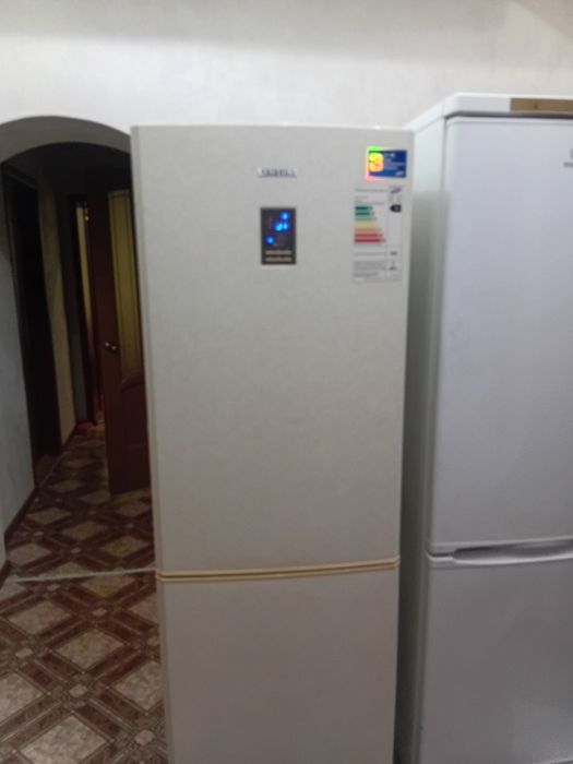 Продам холодильник.