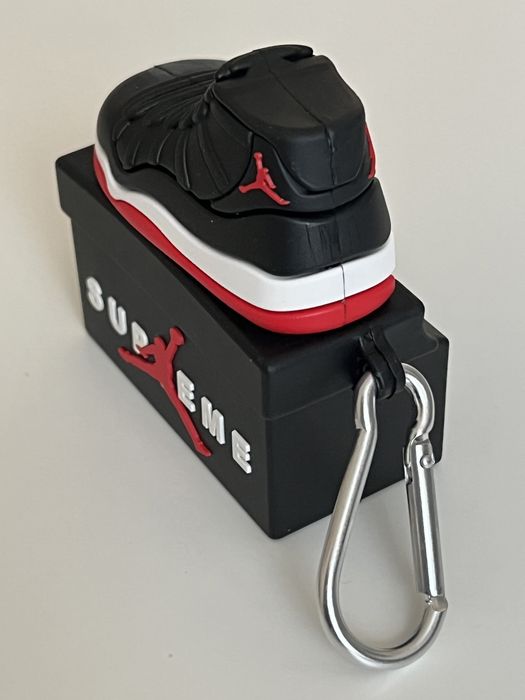 Чехол на AirPods Pro