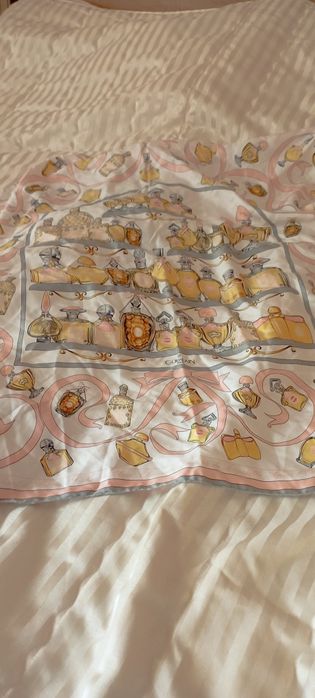 Копринен Шал Guerlain