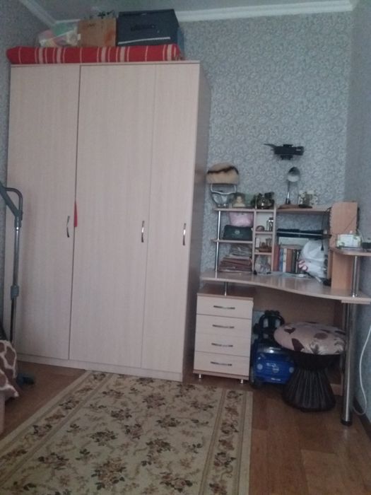 Продам дом  .. Очень теплый . Район ост . Комсомольская.