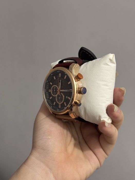 Продам часы.