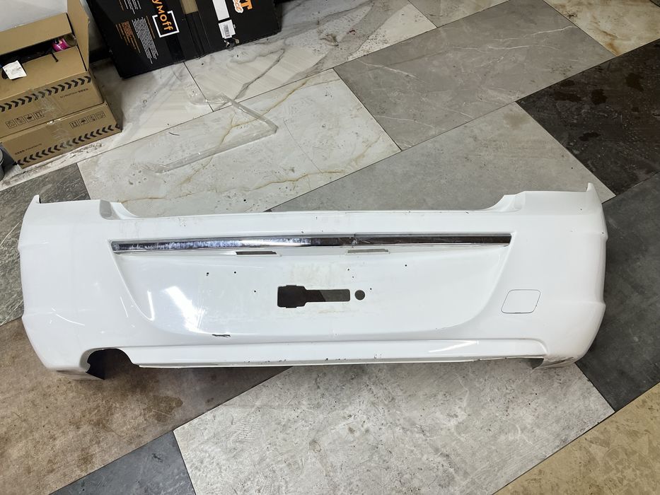 Задний бампер Chevrolet Cobalt 2023 г. (оригинал)