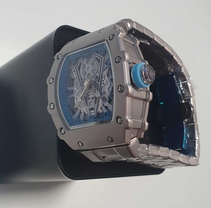 Продавам_Richard-Mille