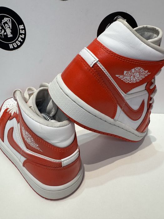 NIKE AIR Jordan 1 MID RETRO .Номер 37.5