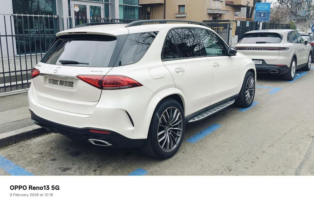 Mercedes-Benz GLE Primul proprietar,stare impecabila,revizii facute la reprezentanta.
