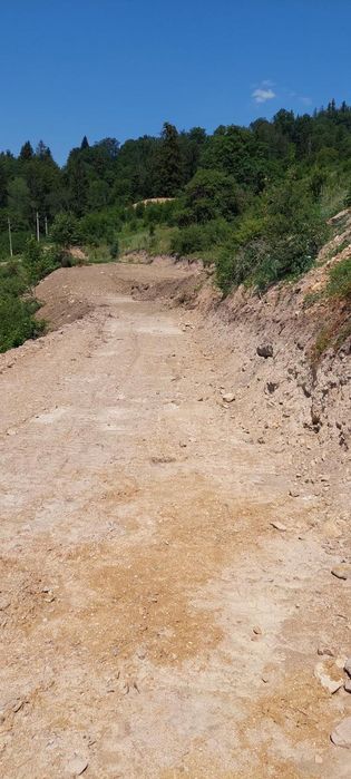 Vând teren intravilan 2000 mp Scaricica + proiect de casa autorizat