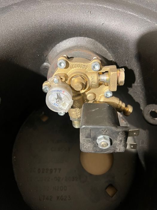 Газова уредба  АЕБ