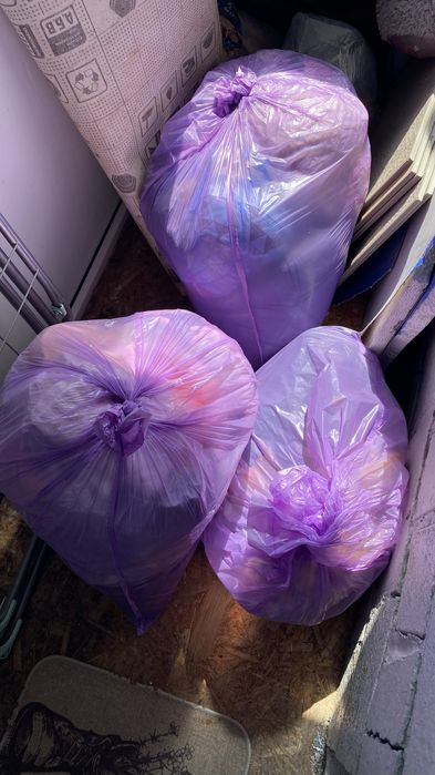 Вещи детские, стол детский