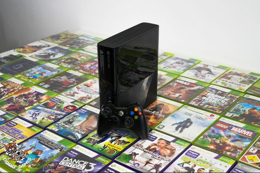 Xbox 360 S / Xbox 360 E