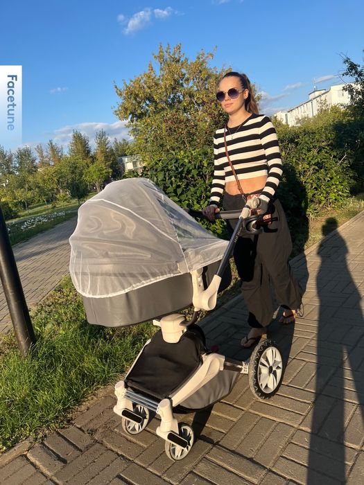 Коляска 2 в 1 люлька и прогулочный блок