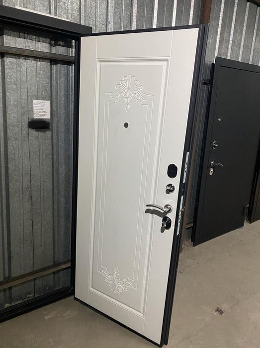 Входные металлические двери