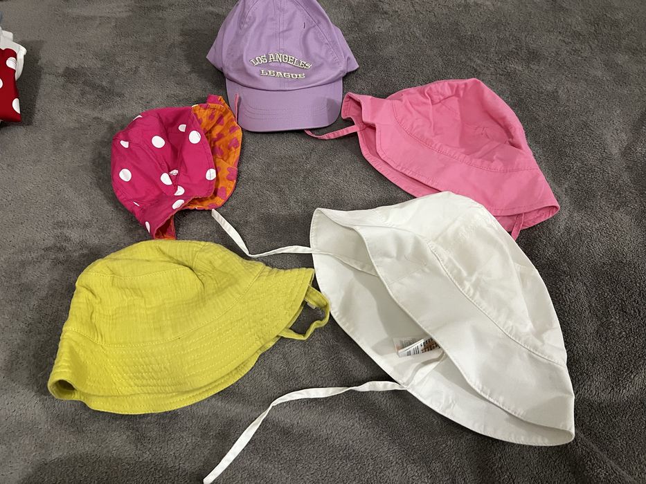 Lot caciuli si palarii 6-12 luni 12-24 luni