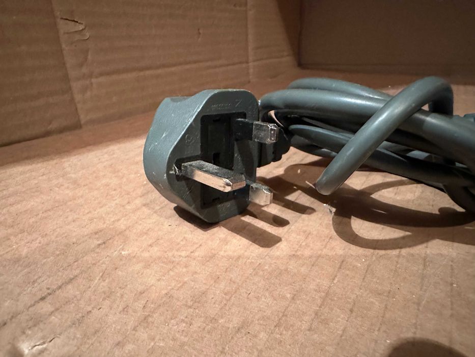 Зарядно за XBOX 360