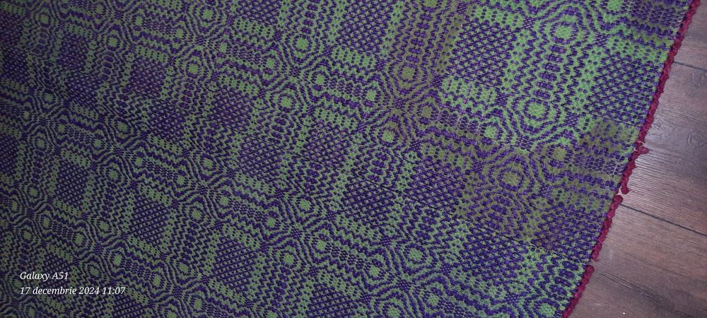 Pătură (macat ) țesută manual