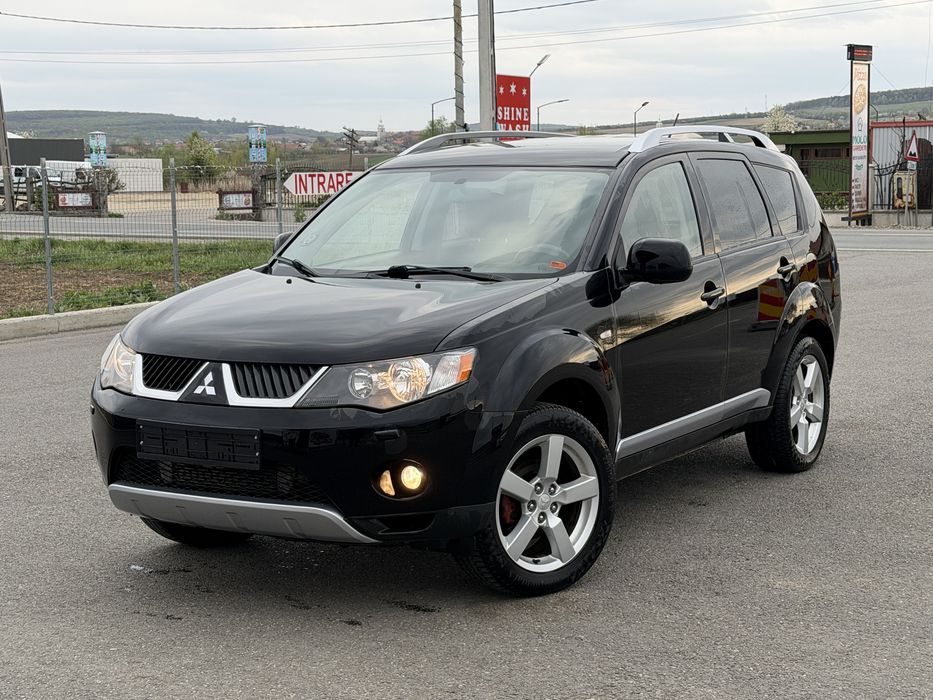 Mitsubishi Outlander 4x4 / 2009 / 2.0 D / 140 CP
