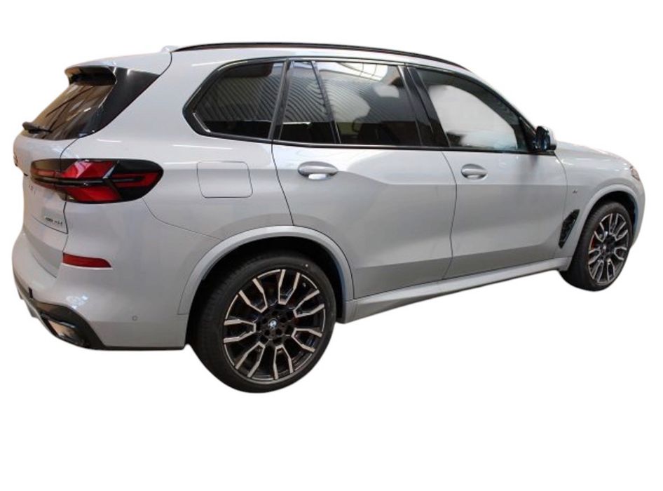 Bmw X5 G05 LCI Brooklyn Grey на части.