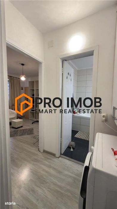 Apartament 3 camere cf 1 semidecomandat zona Micro 3 — fotografia 3