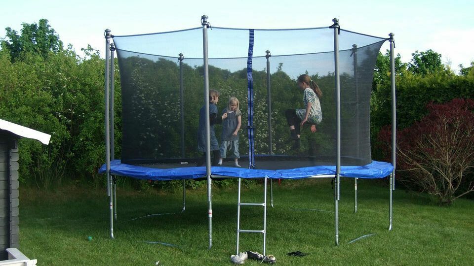 Батут каркасный-366×269 см. Оригинал. Доставка и установка бесплатно