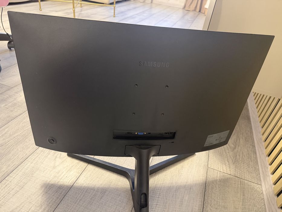 Monitor curbat Samsung 27” C27R500FHU Full HD
