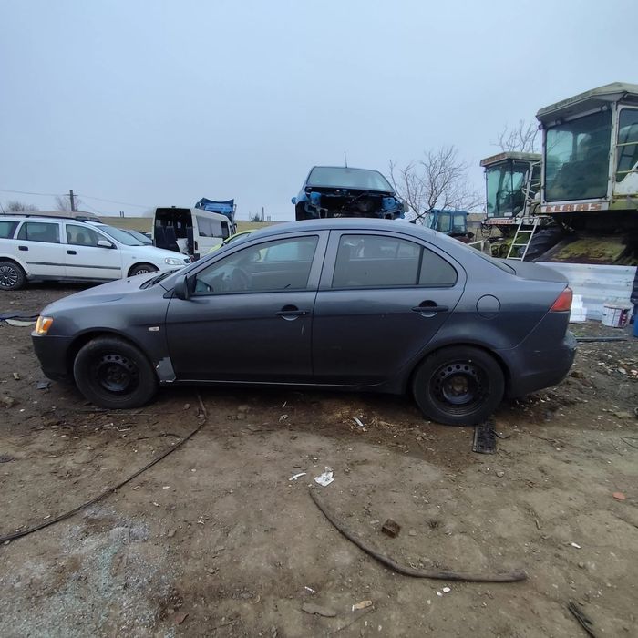 Dezmembrari Mitsubishi LANCER (CY/ZA, CXA) (2007-) 2.0 DI-D Motorina