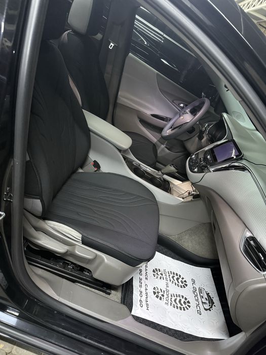 Malibu 2019 yil 2020 salondan olingan