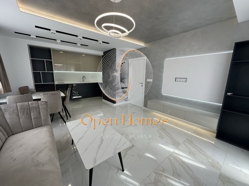 Продава се Двустаен апартамент в Пловдив, Остромила - 72 кв.м за 2069 €/кв.м - Снимка #3