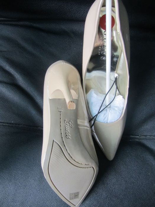 Дамски обувки Guess