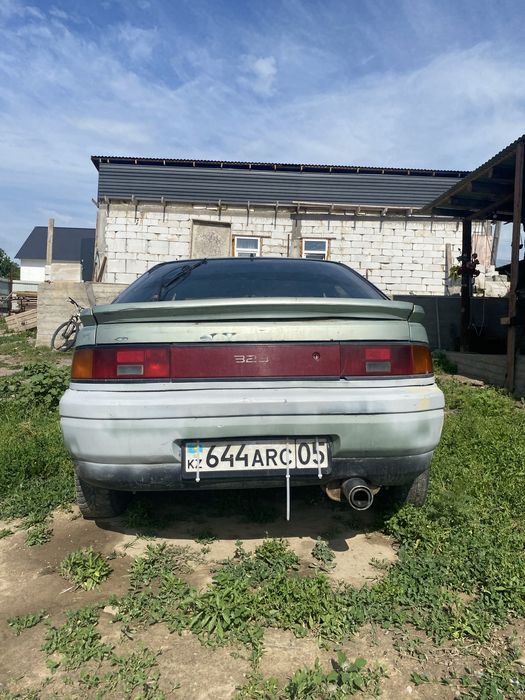 Срочно! Mazda 323