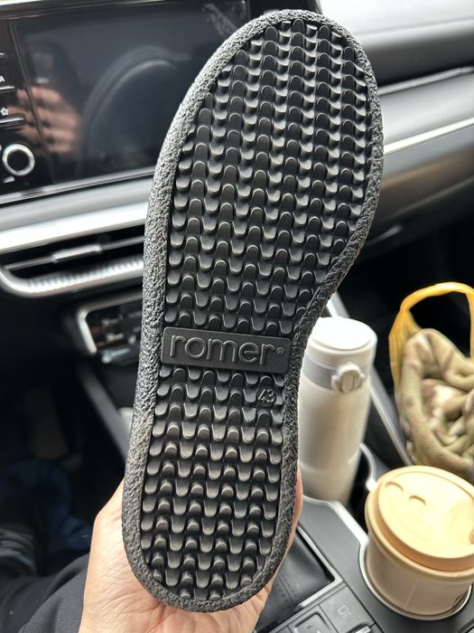 Мужская зимеяя обувь ботинки