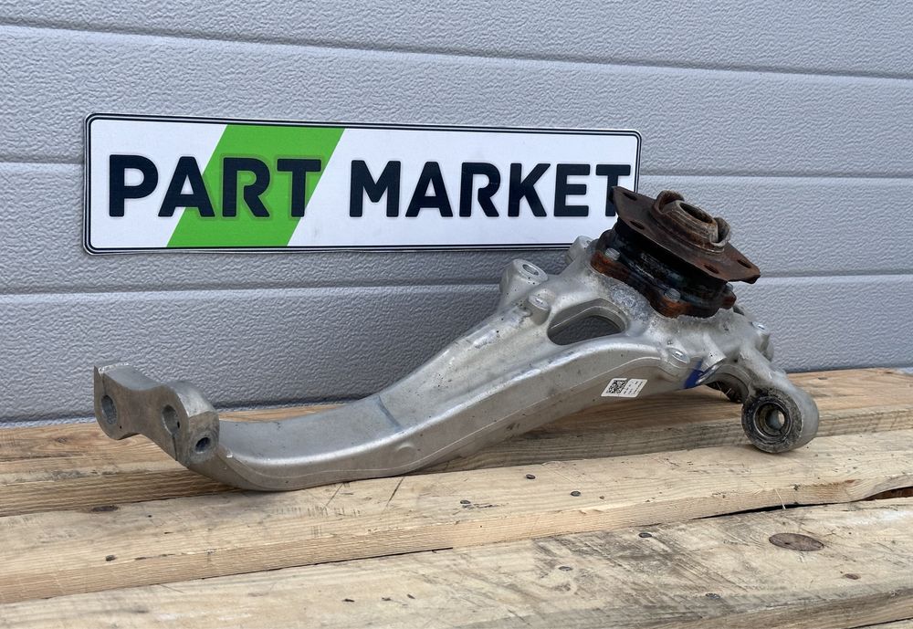 Ляв шенкел AUDI Q7 Q8 4M 4M0407559