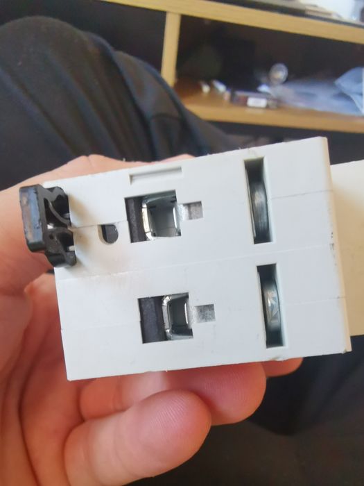 Intrerupator automat supracurent rezidual Eaton