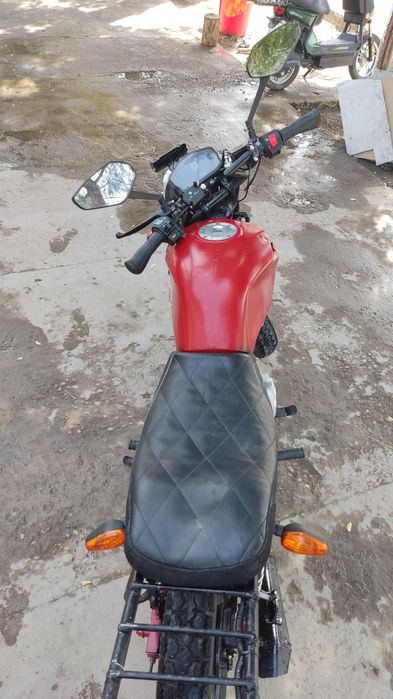 Motosikil 200 kub