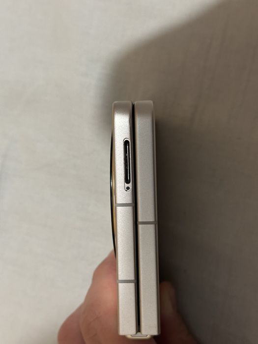 ZTE Libero/Nubia Flip 128GB