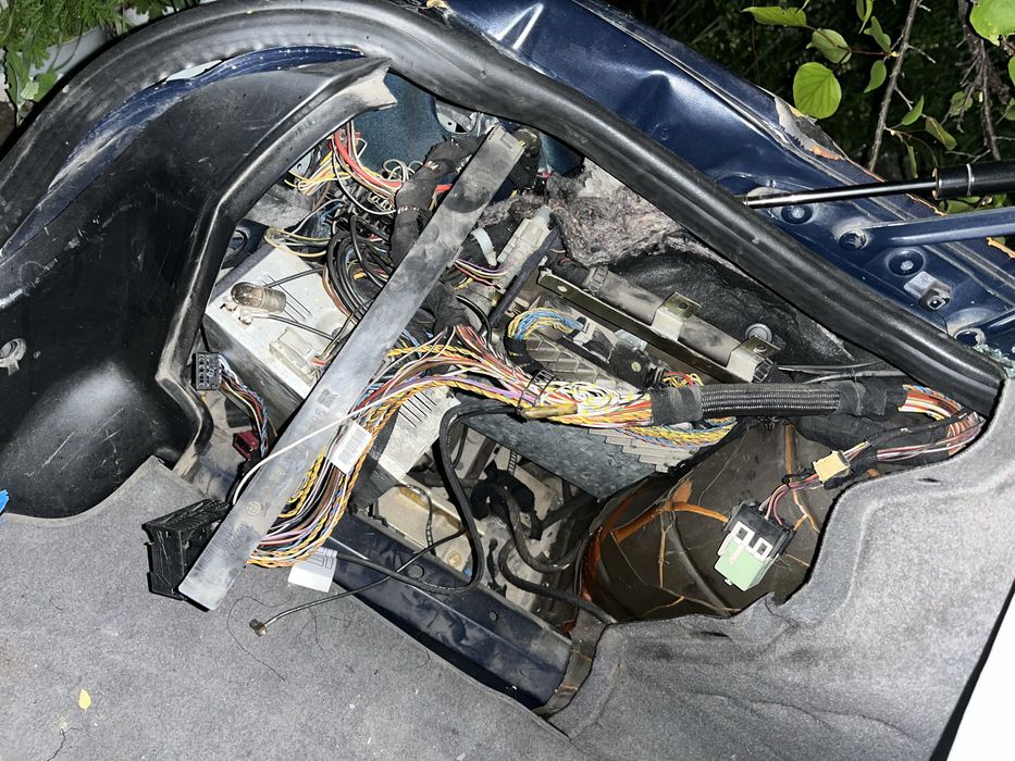 Bmw е38 разбор.